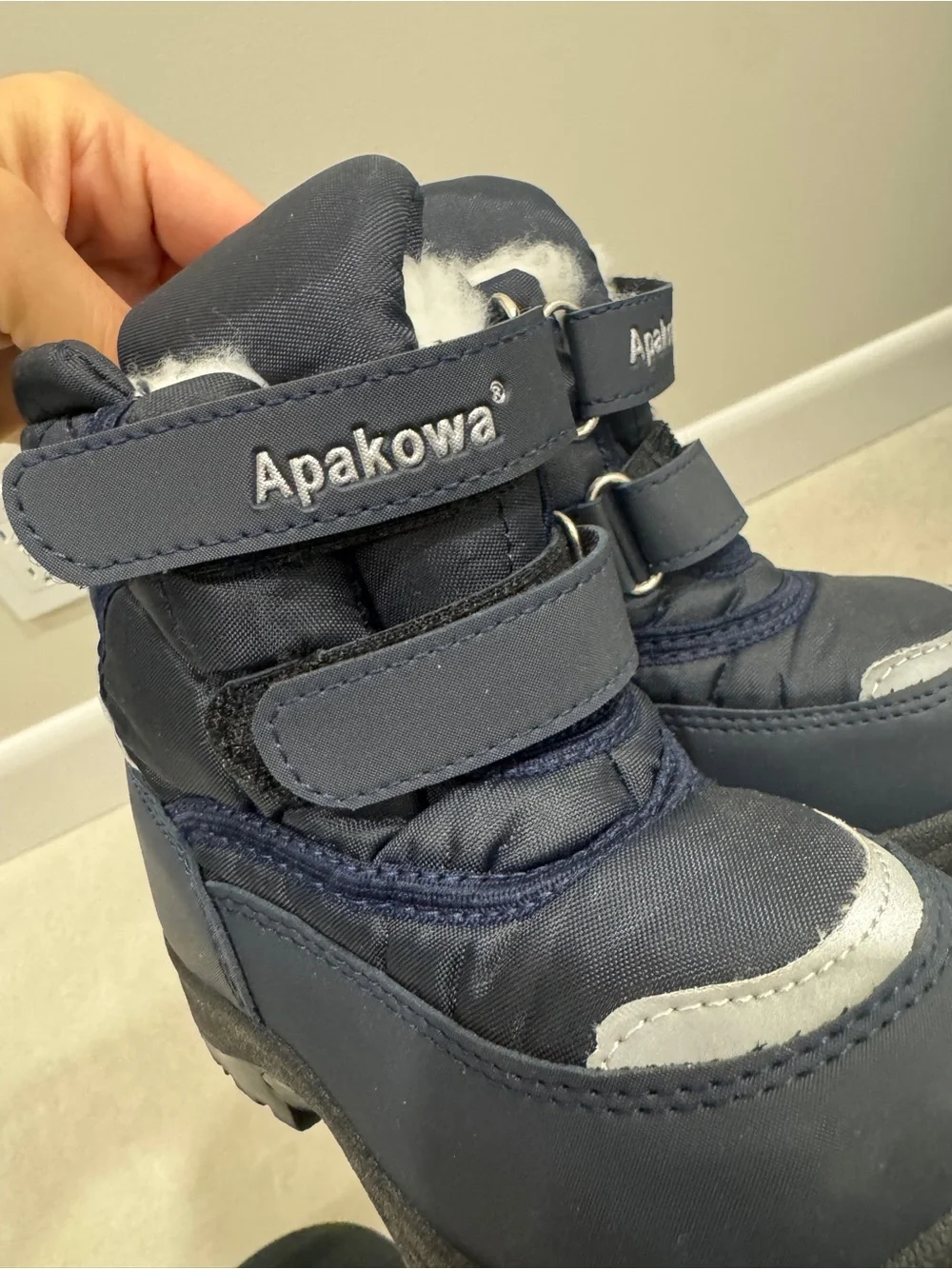 N/A kids winter